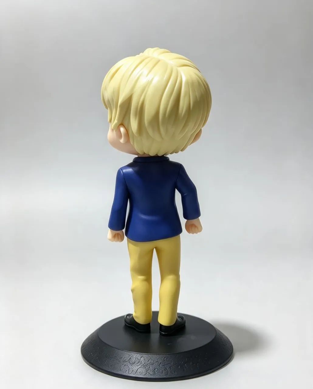 Boneco Colecionável Jin BTS - Foto 2