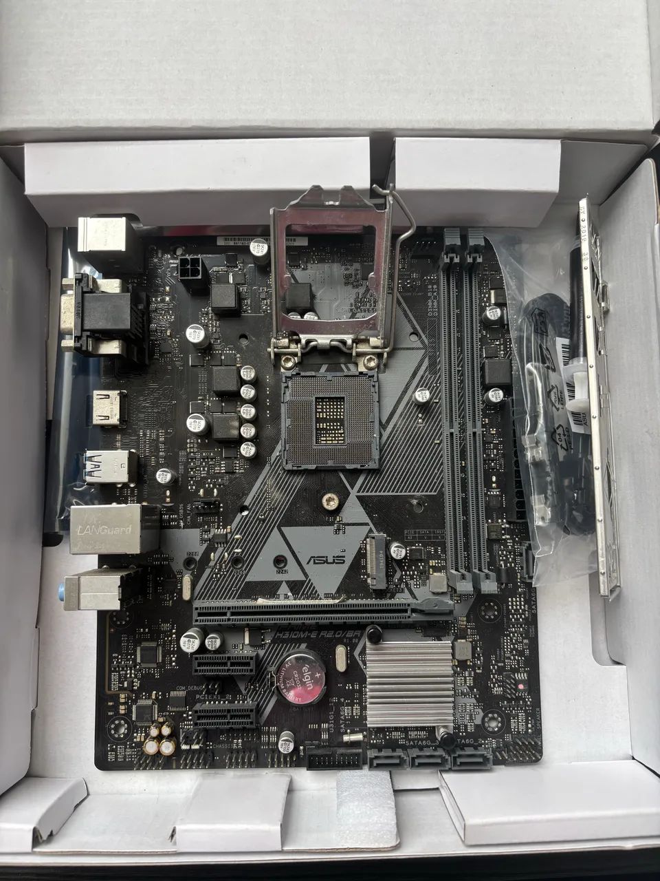 Placa-Mãe ASUS Prime H310M-E R2.0/BR - Chipset H310 - LGA 1151