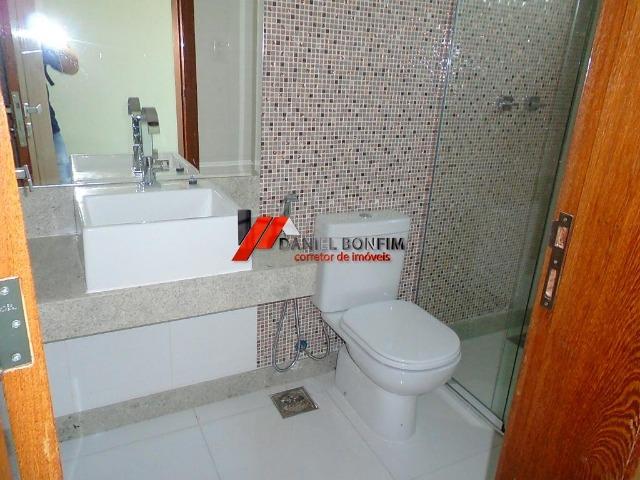 Casa de luxo na ilha com 03 suítes e parte alta do bairro - Foto 13