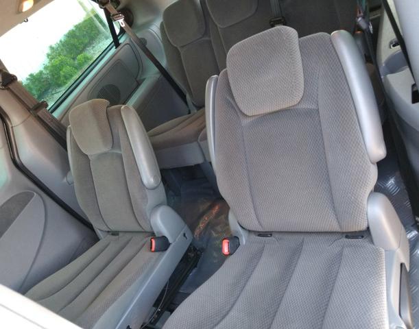 Chrysler Grand Caravan SE 3.3 V6 - Segundo dono- Placa A- Leiam - Foto 10