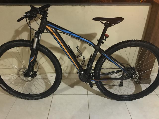 Bicicleta specialized rockhopper aro 29