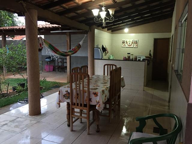 Vendo ou troco casa - Foto 5