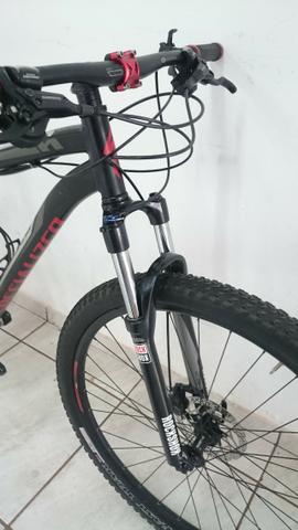 Bike Specialized Aro 29 - 30v - Quadro 19" - Aceito Troca(Leia a Descrição) - Foto 2