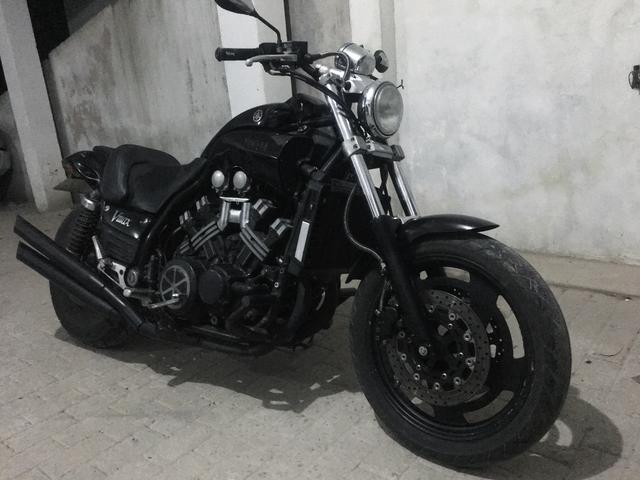 VENDE- SE VMAX 1200Cc