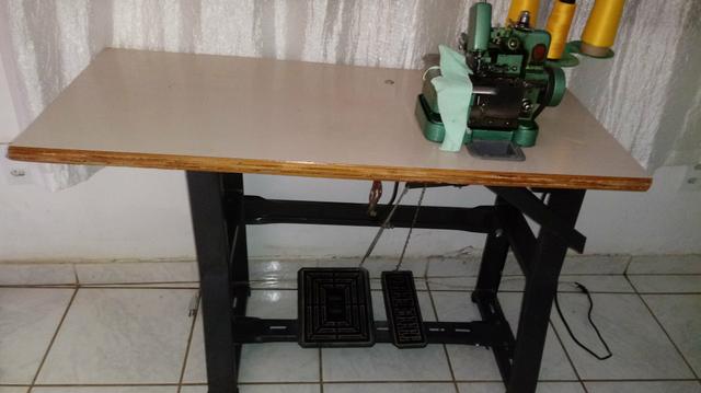 Maquina overlock - Foto 2