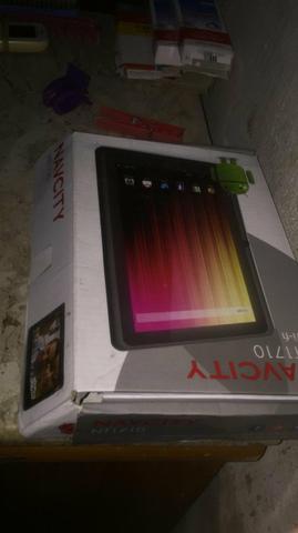 Tablet navcity na caixa leia