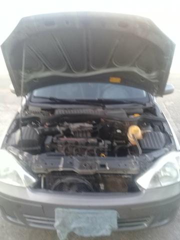Corsa hatch 2003/2004 o mais novo da categoria - Foto 16