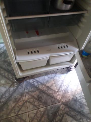 Geladeira frost Free R$400 - Foto 4