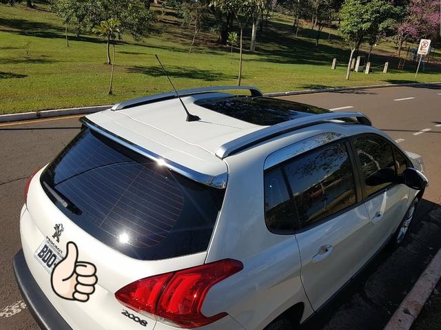 Peugeot 2008 ano 2016 (troco - valor) - Foto 4