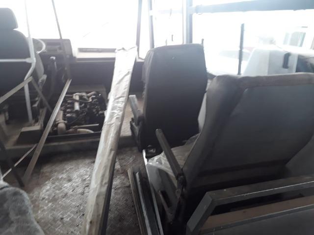 Vendo ou troco micro onibus - Foto 3