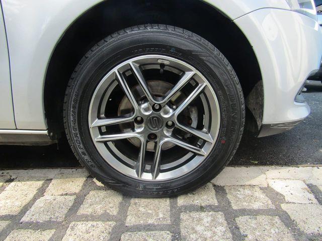 Volkswagen Voyage Comfortline 1.6 (Flex) - Foto 11