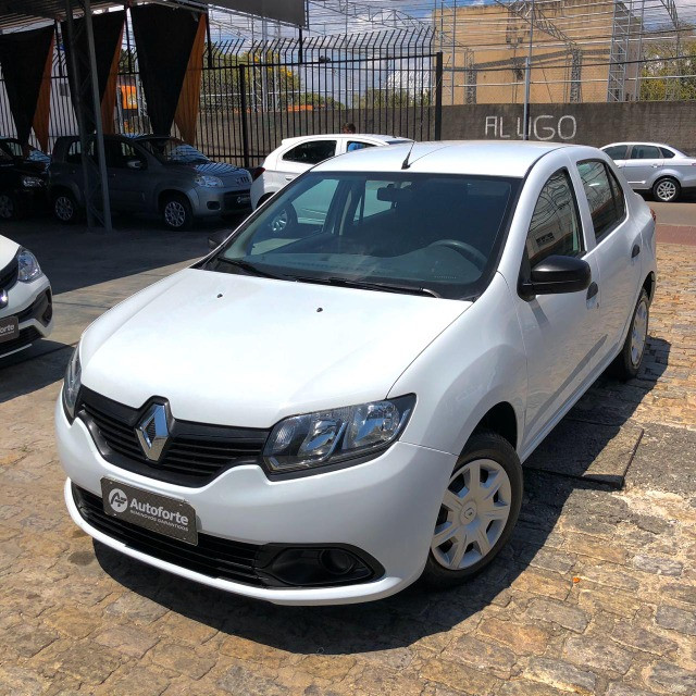 Renault Logan 2018 Completo - $ 38.990 - Foto 2