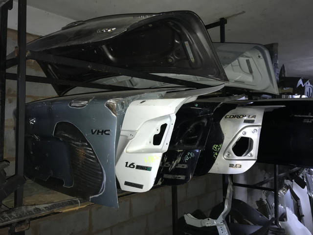 Tampa traseira Hb20 Corsa Cobalt Etios