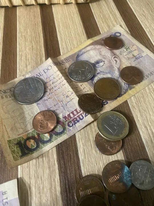 Vendo coleção de moedas antigas.dólares,cruzados, euro  - Foto 3