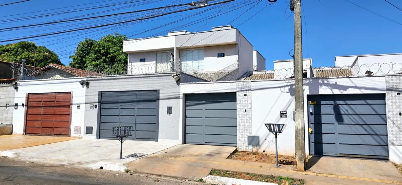 Imóvel para venda tem 138 metros quadrados com 3 quartos em Jardim Abaporu - Goiânia - GO