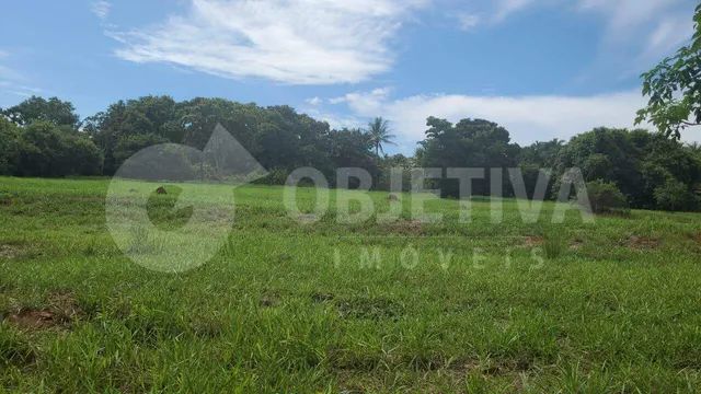 Excelente lote a venda no Condomínio de Chácaras Morada do Sol em Uberlândia