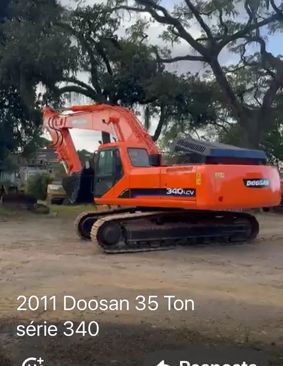 Venda Locação escavadeira doosan serie 340 aluguel 2011 35 ton
