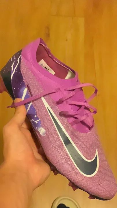 Chuteira Nike Phantom GX ELITE "Thunder Pack" Campo - Foto 2