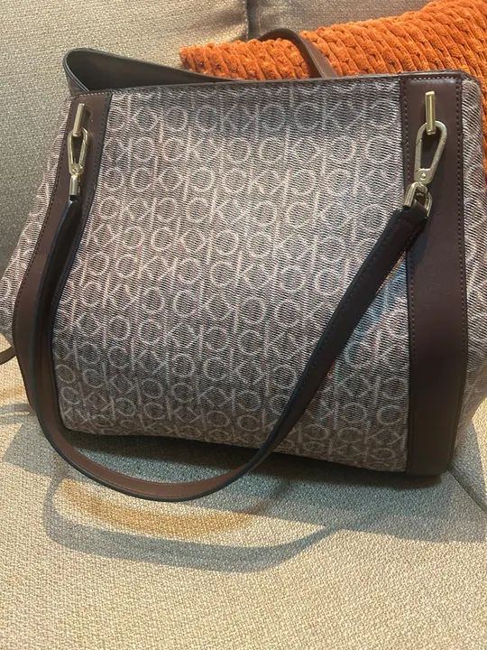 Bolsa marrom calvin Klein nova original  - Foto 4