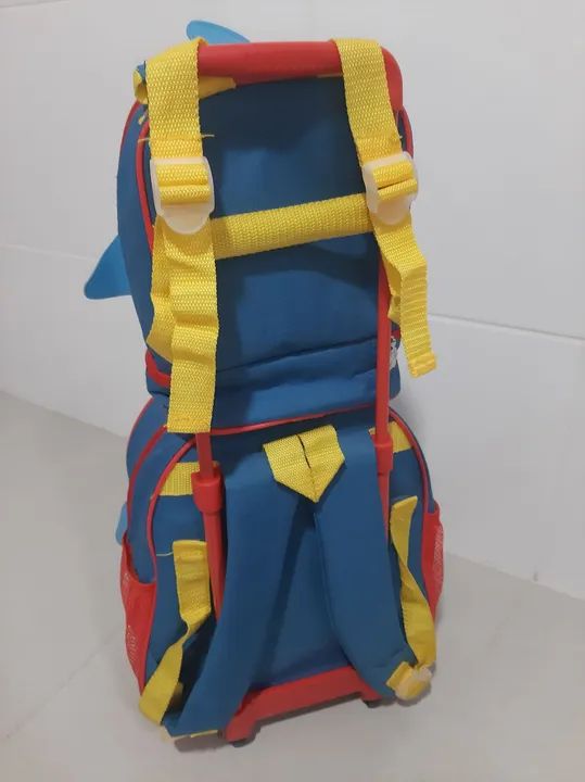 Aceito oferta Conjunto de Mochila e lancheira Infantil Tubarão - Foto 2