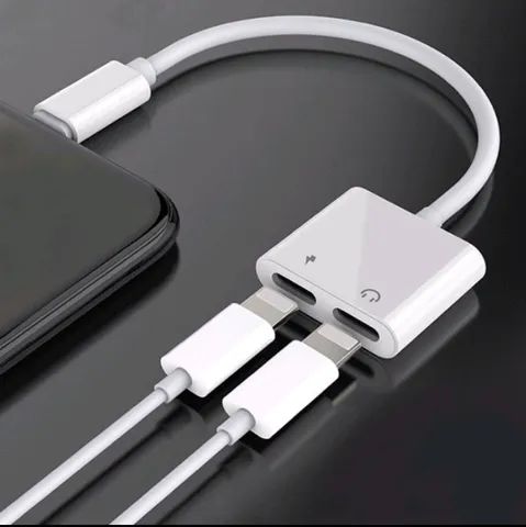 Adaptador para  Iphone Lightning 2 Em 1, Com Função De Chamada, carregamento e Aúdio.
