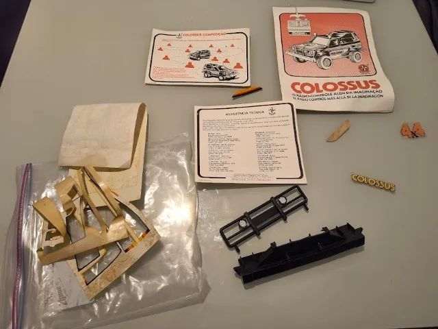 Carro de controle remoto Colossus Original e sem modificações - Foto 5
