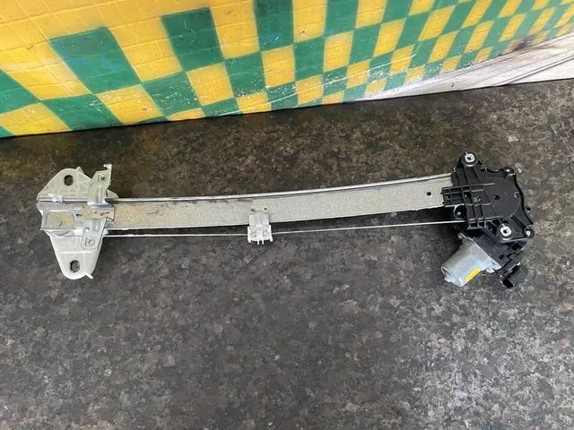 Máquina do vidro engenho de porta civic g10 dianteiro esquerdo  - Foto 4