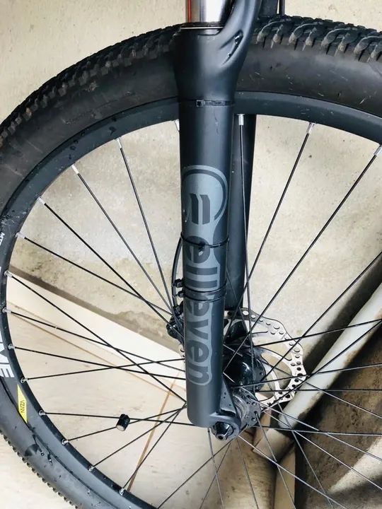 Bicicleta First aro 29 T.17 - Foto 3