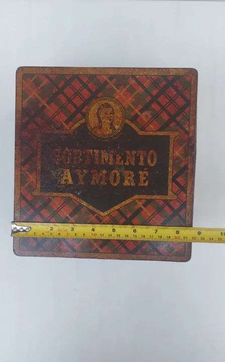 Lata antiga de biscoitos Aymoré  - Foto 4
