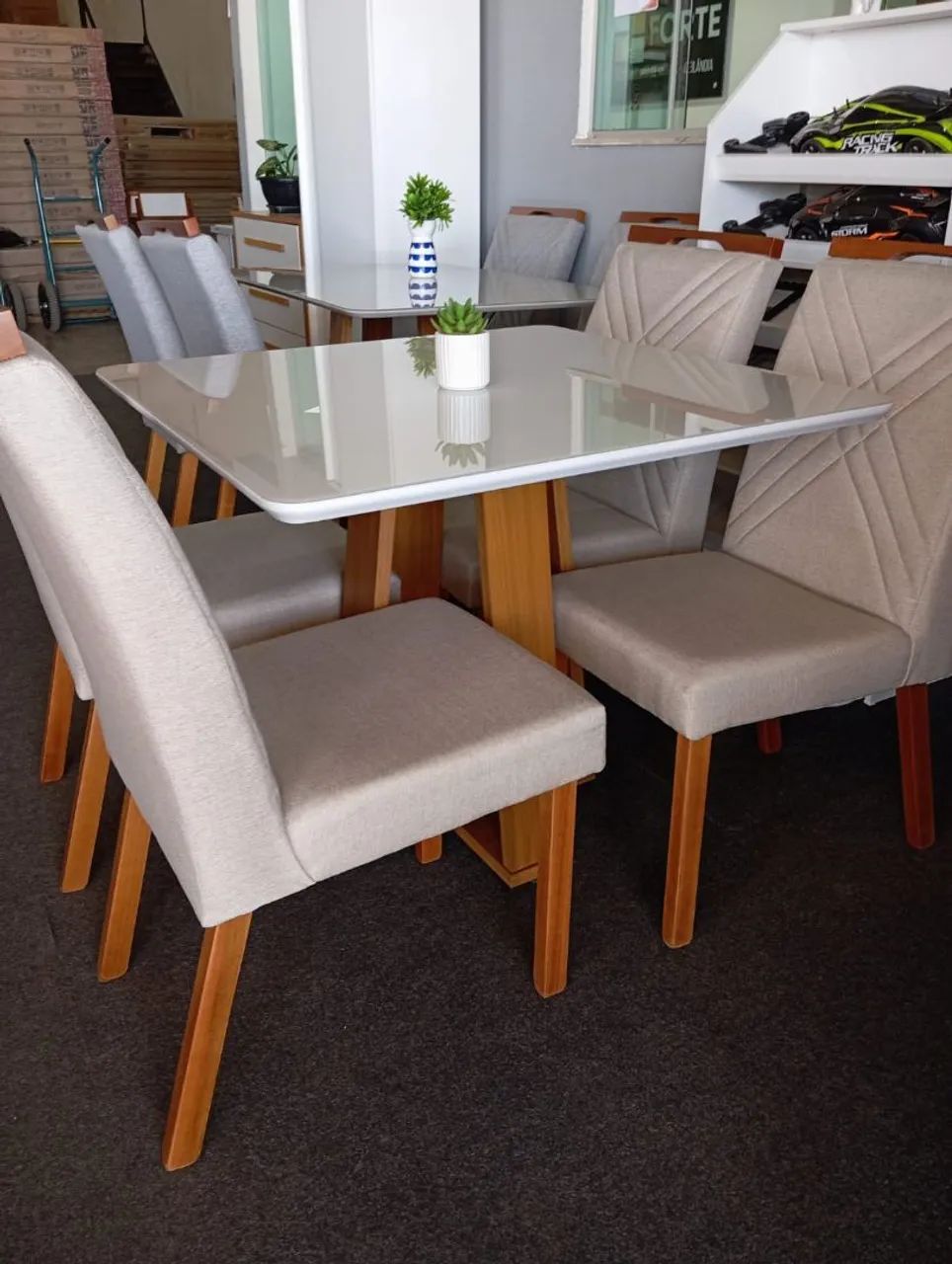 *MESA RUBI 90 x 90 c/ 4 CADEIRAS SIMONE* - Foto 3