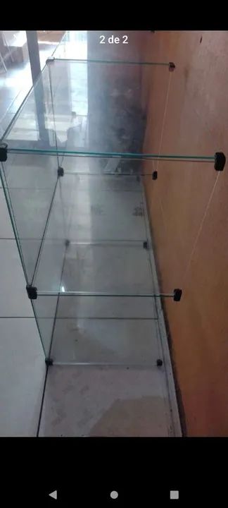 Vende-se vitrine de loja NÃO BAIXO PREÇO  - Foto 2