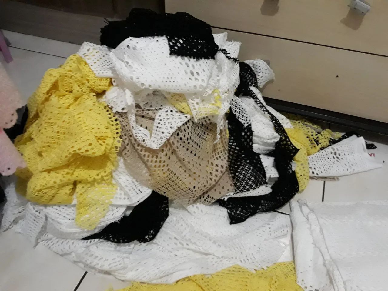 Retalhos grandes de renda - Foto 3