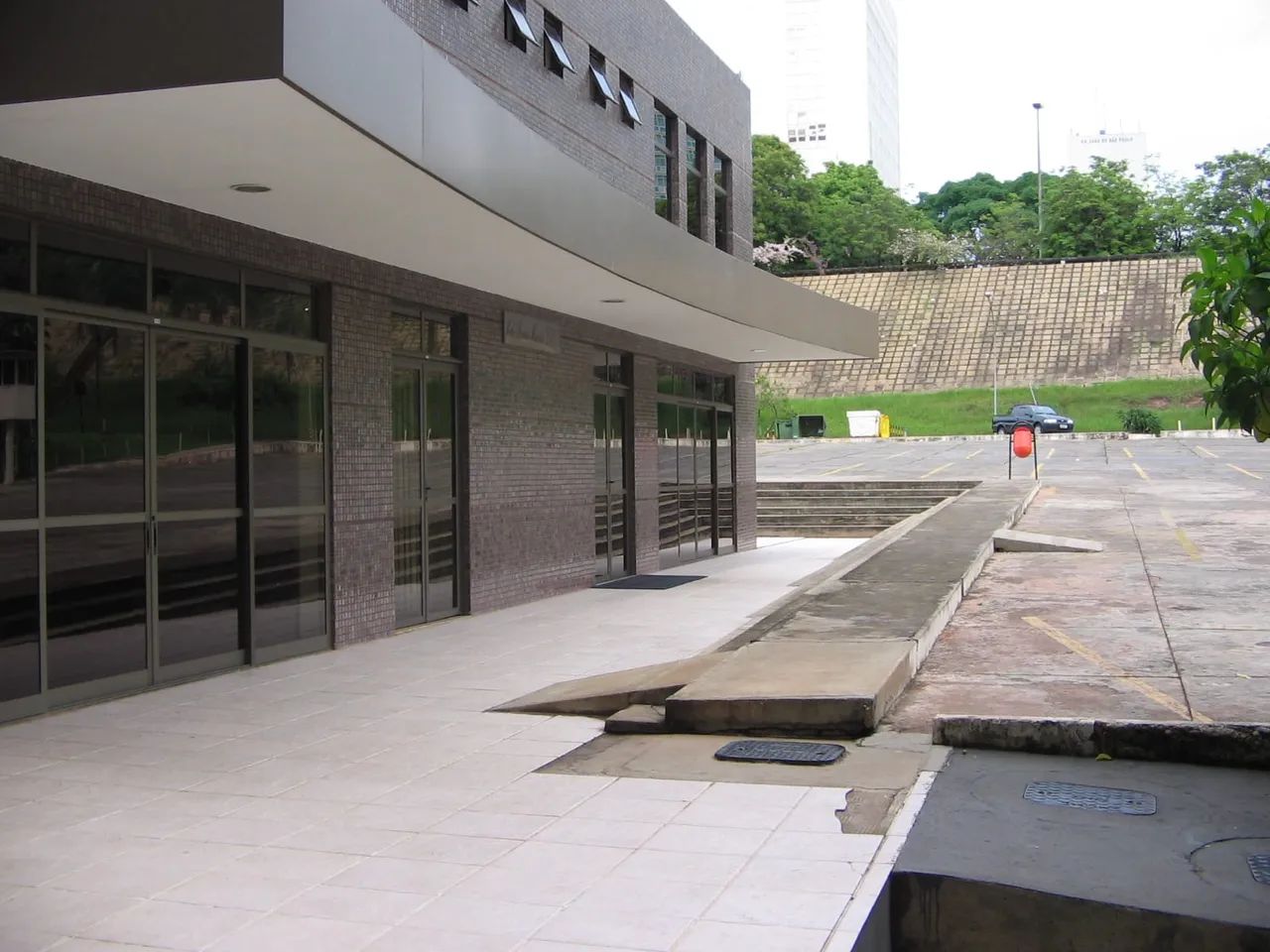 Prédio para locação comercial, institucional, governo e serviços com 2,575m² no Setor de A - Foto 10