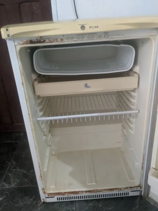 Frigobar Electrolux - Foto 2