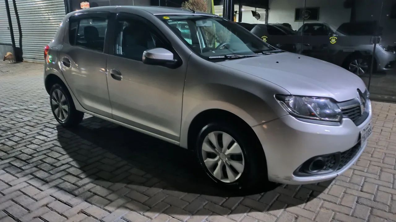 Sandero 1.0 2017 Aluguel pra aplicativos  - Foto 4