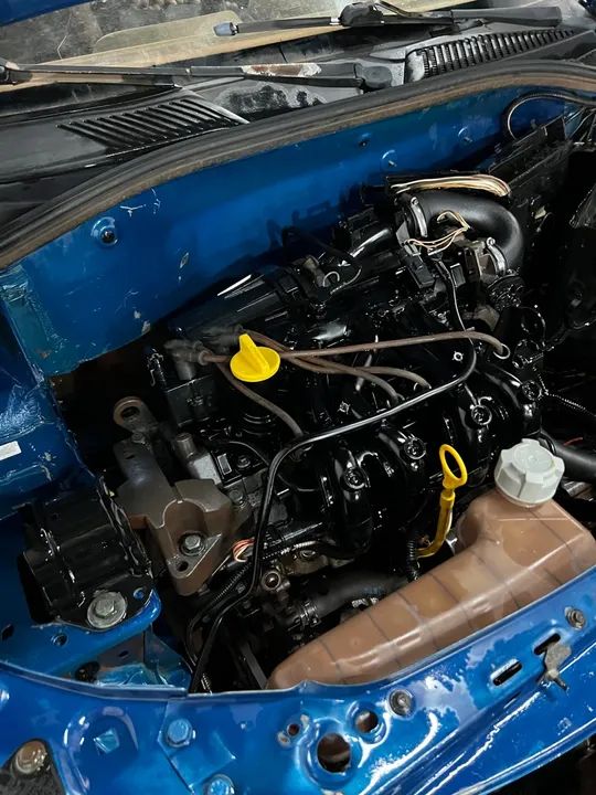 Sucata clio 1.0 - para retirada de peças  - Foto 5