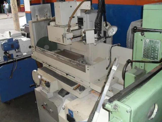 Retífica Plana CNC Wasino SE52N2HF - Alta Precisão e Eficiência - Foto 2