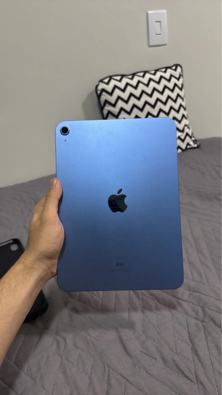 iPad 10ª Geração Azul + Teclado + Caneta