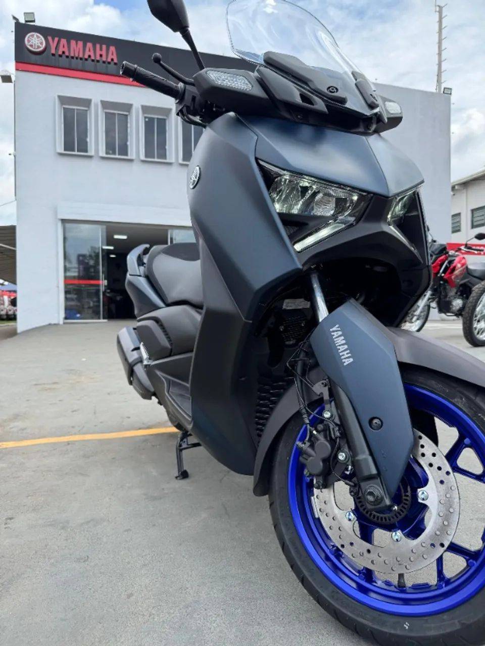 YAMAHA XMAX 300 CONNECTED 26/26  - Foto 11