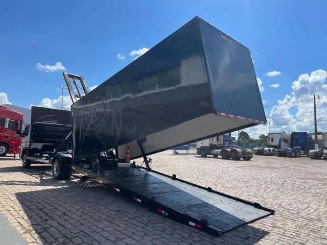 Volkswagem 11.180 4x2, 2021, Guincho, zero grau - Foto 6