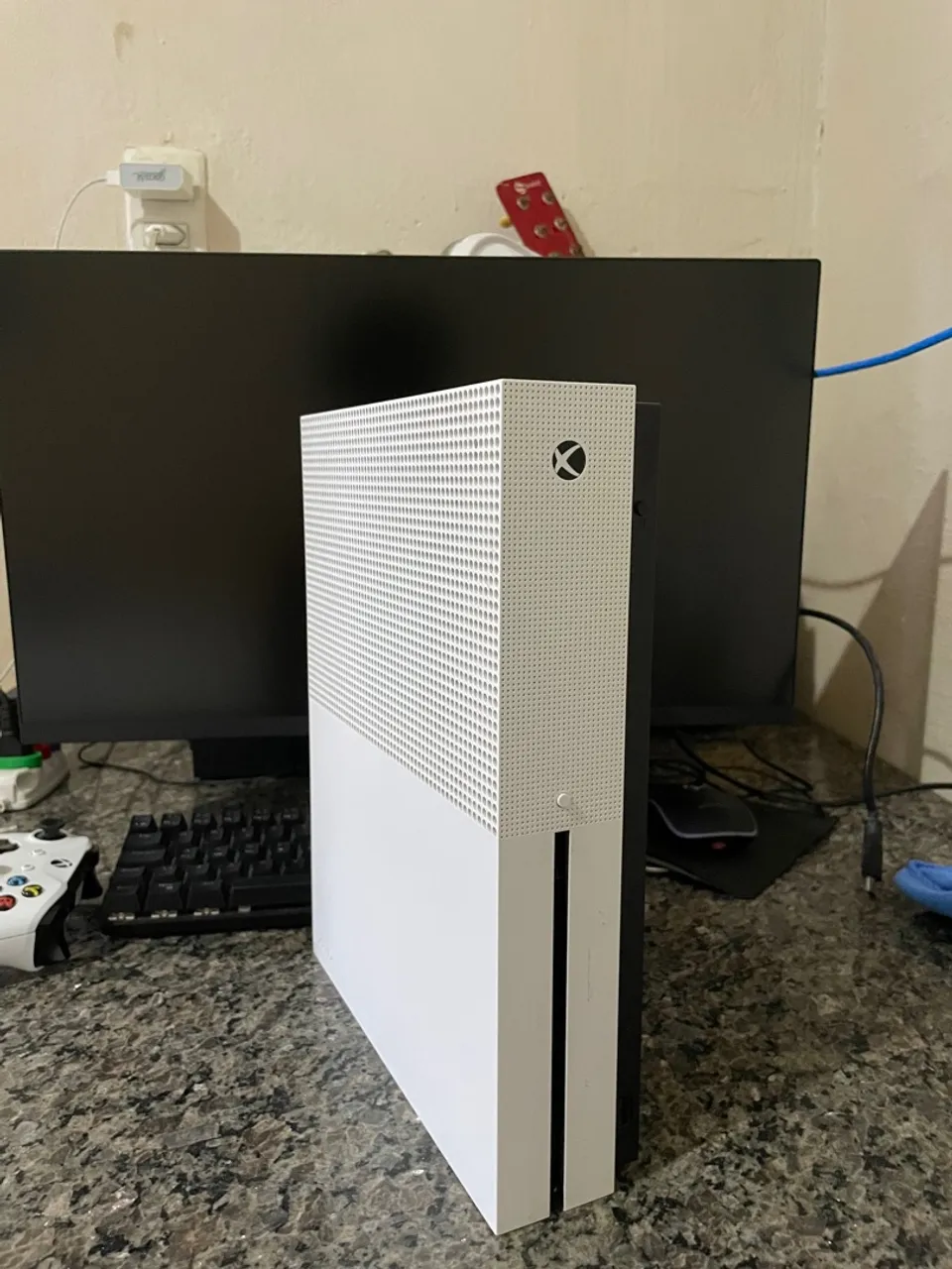 Xbox One S - Console Seminov