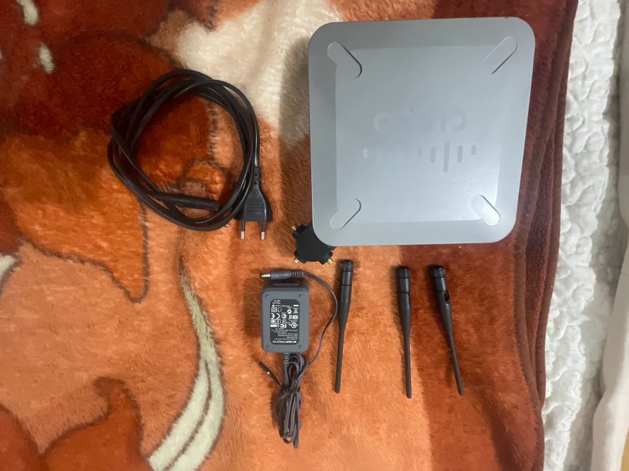 Acess Point Cisco Wap4410n Cinza (Usado)  - Foto 2