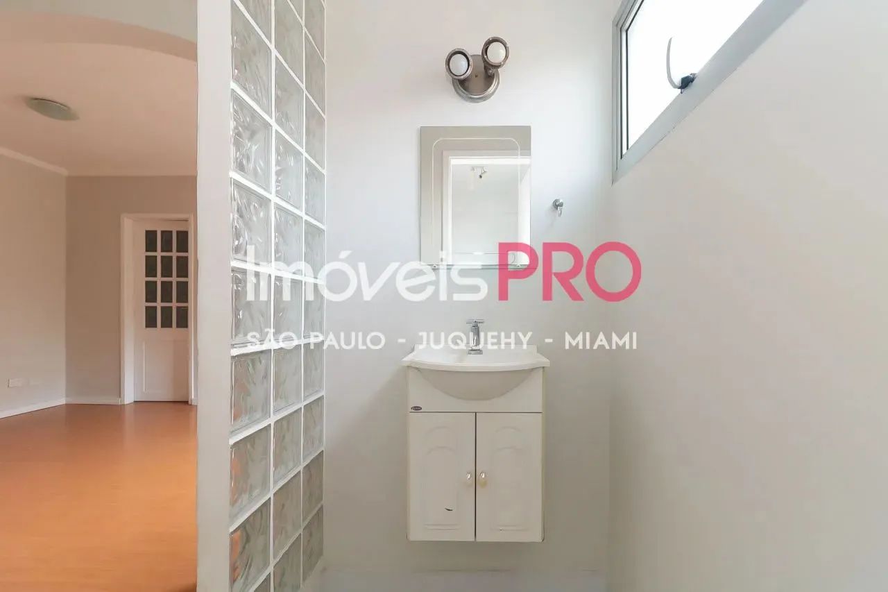 Apartamento Moema pássaros, fora da rota, dois dormitórios com piscian, churrasqueira!!! - Foto 4