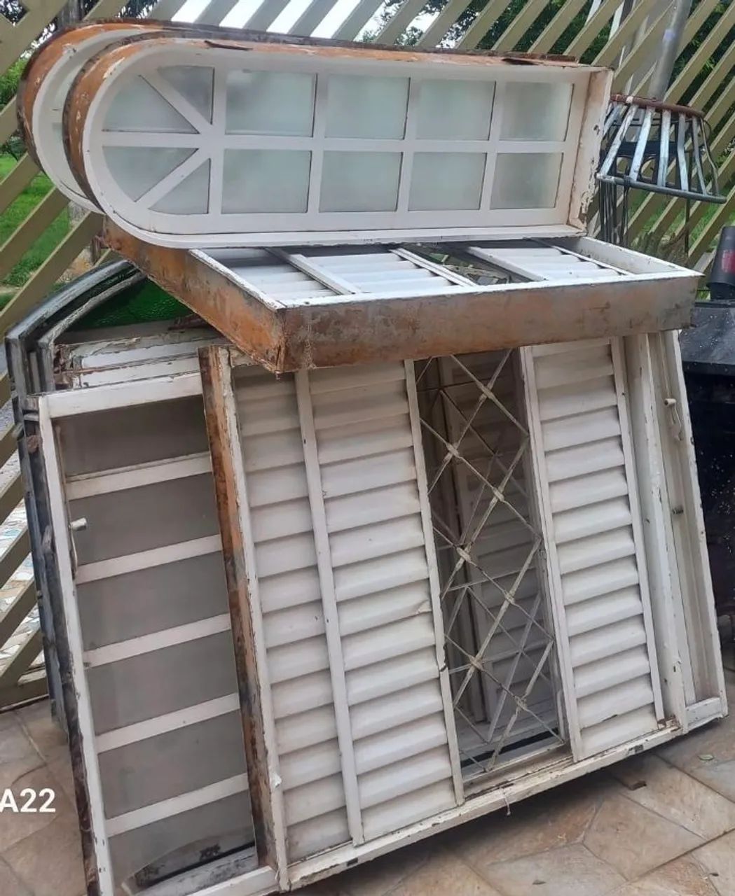 Vendo janelas usadas - Portas e Janelas - Riacho Fundo I, Brasília ...