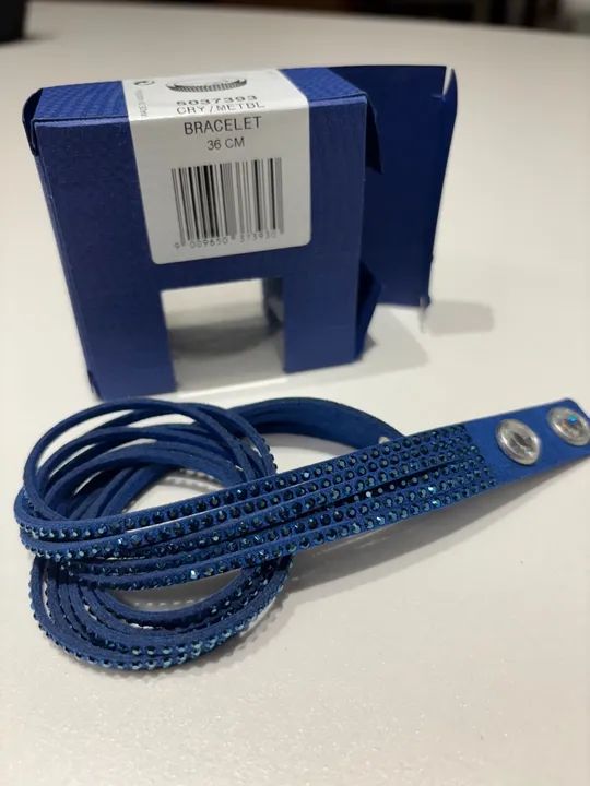 Swarovski - Pulseira de couro azul com cristais - Foto 2