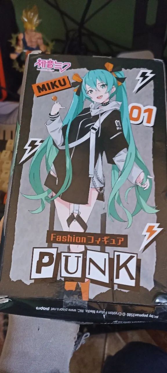 Action Figure Hatsune Miku - Punk fashion  - Foto 5