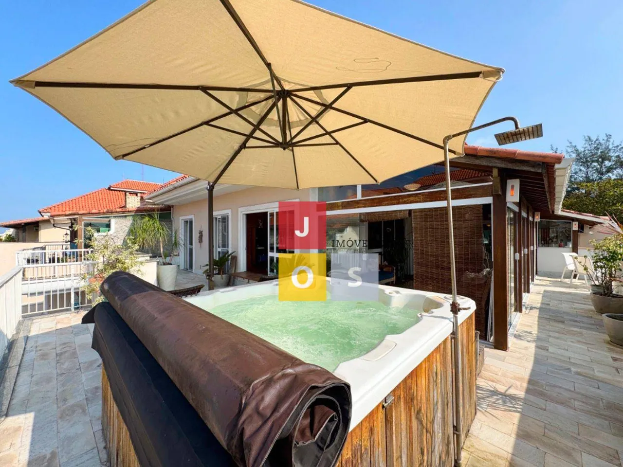 Cobertura linear La Plage 3 Quartos 210 m ² Vista mar 100% Mobiliada