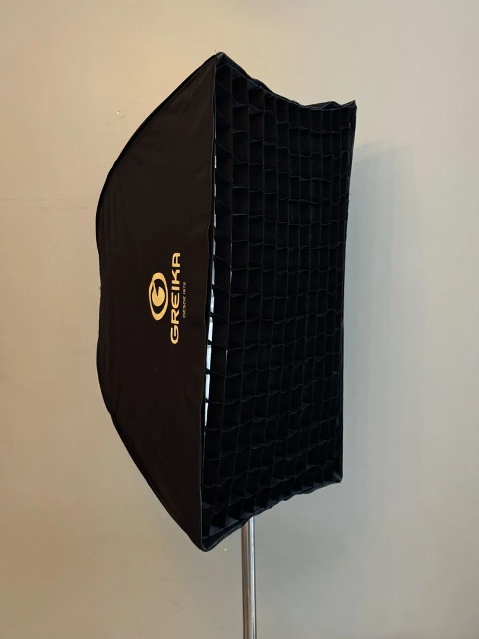 Kit com 02 Softbox Greika 90x60 - com Grid - Foto 2