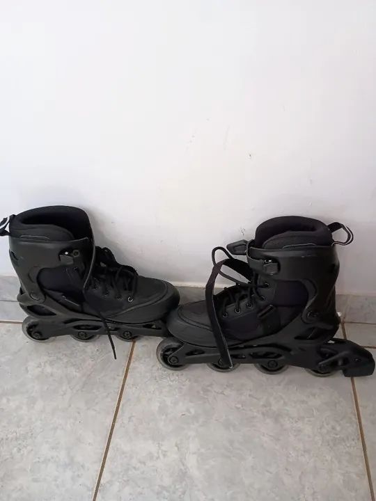 Patins novo calça 40 ao 44 - Foto 2