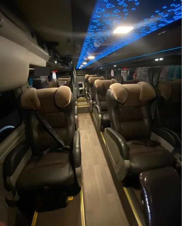 Ônibus Double Decker Luxo - Ar Condicionado - Foto 2